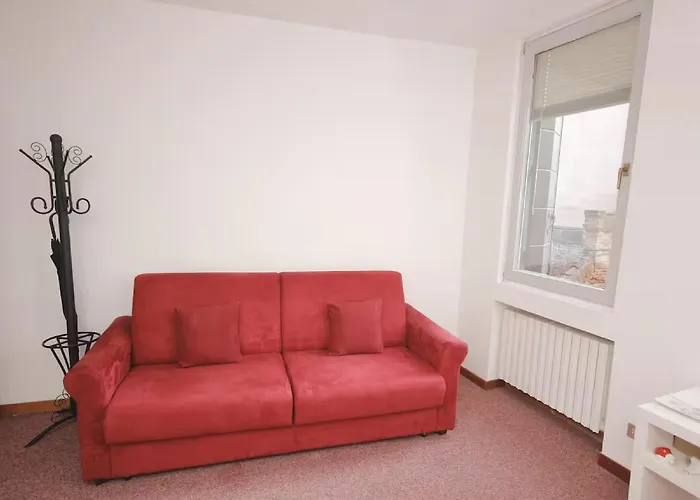 La Tua Finestra Su Apartment