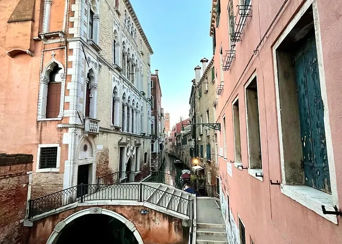 La Tua Finestra Su Apartment *